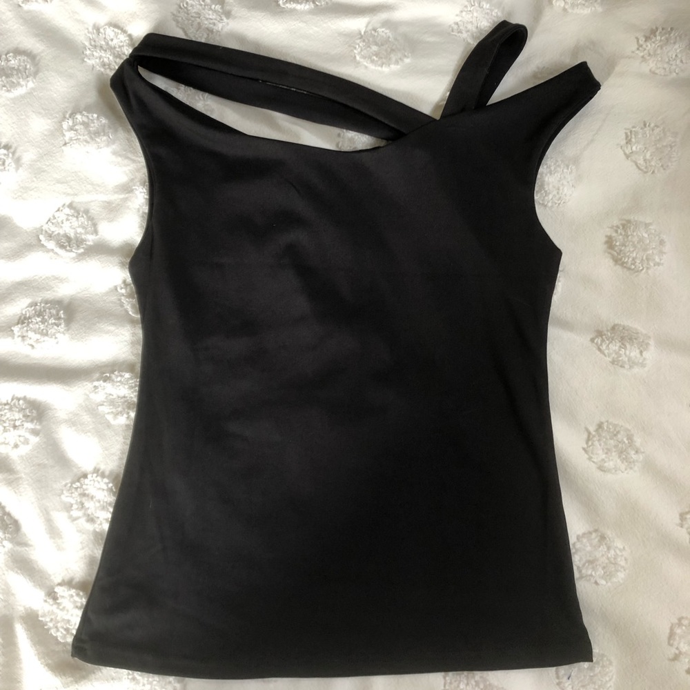 Black One Shoulder Top (NWOT)